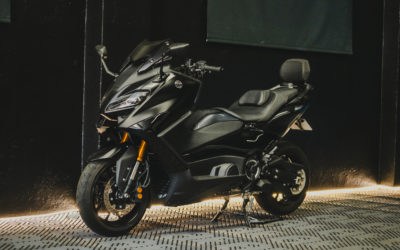 YAMAHA T MAX TECH-MAX 2023 – Akrapovic